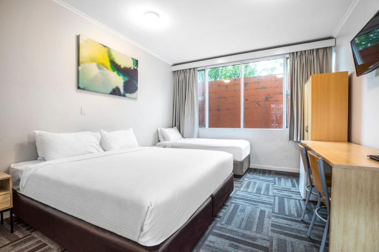 Meadow Inn Hotel-Motel Melbourne City Exterior foto